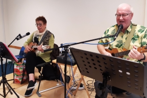 Music at the Day Centre 